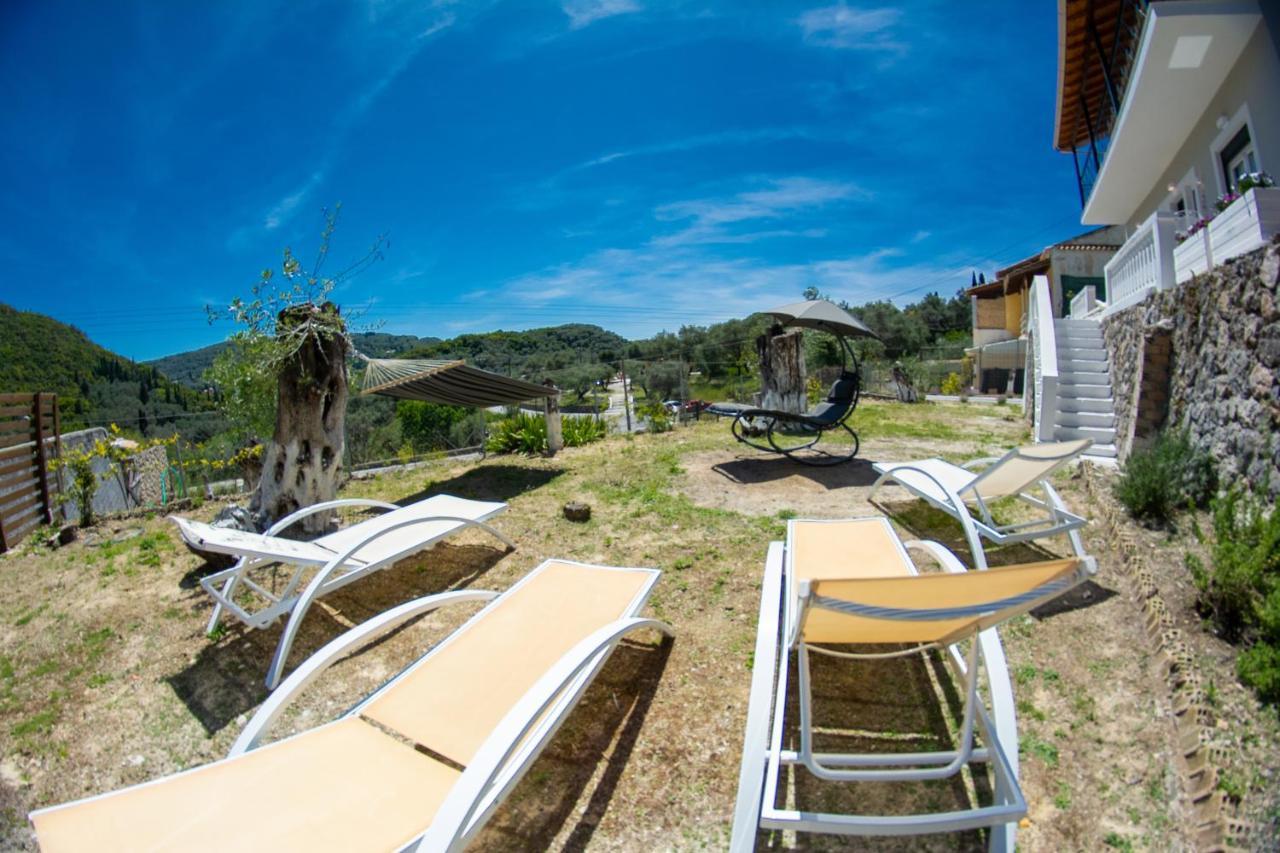 Nausika Rustic Cottage باليوكاستريتسا المظهر الخارجي الصورة